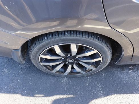 Used 2015 Honda Civic EX-L image 4