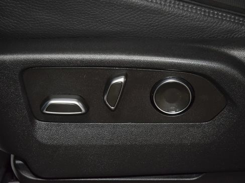 Used 2023 GMC Yukon XL Denali w/ LPO, Floor Liner Package AWD/4WD image 42