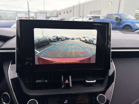 Used 2024 Toyota Corolla SE image 28