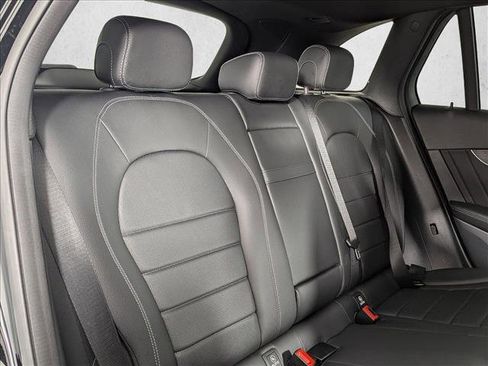 Used 2022 Mercedes-Benz GLC 300 image 22