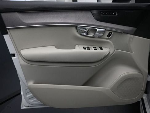 Certified 2026 Volvo XC90 B6 Ultra w/ Protection Package Premier AWD/4WD image 20