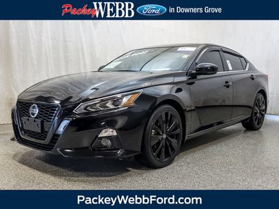 Used 2022 Nissan Altima 2.5 SR w/ Midnight Edition Package