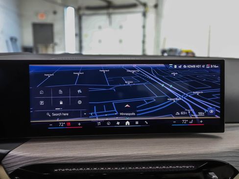 New 2026 BMW 330i xDrive Sedan w/ Premium Package AWD/4WD image 16