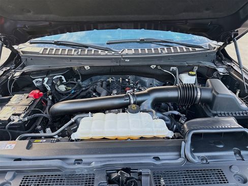 Used 2024 Ford Expedition Max Limited image 33