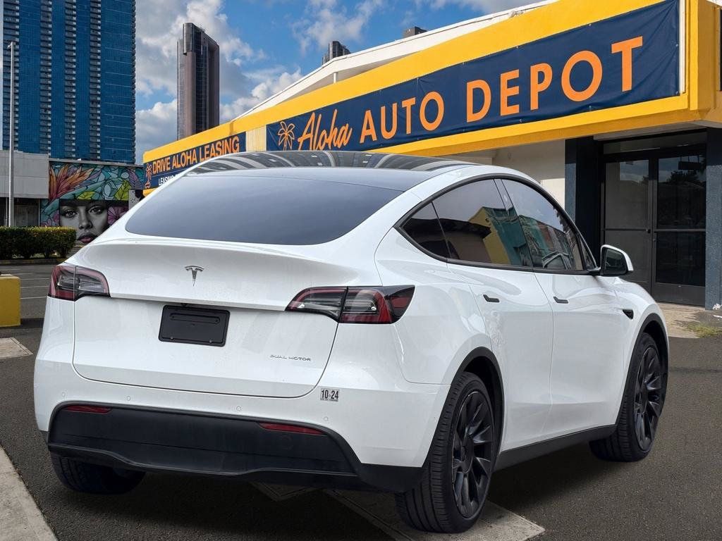 Used 2021 Tesla Model Y Long Range AWD/4WD image 5