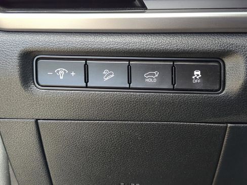 Certified 2025 Kia Telluride S image 21