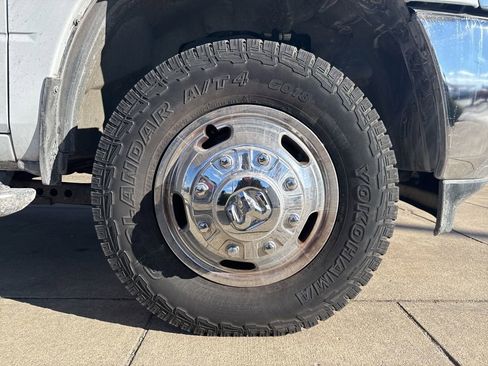 Used 2024 RAM 3500 Big Horn image 25