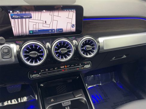 Used 2024 Mercedes-Benz EQB 300 4MATIC w/ Winter Package image 61