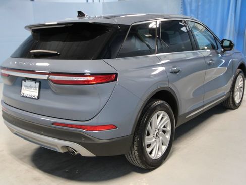 Used 2025 Lincoln Corsair FWD image 30