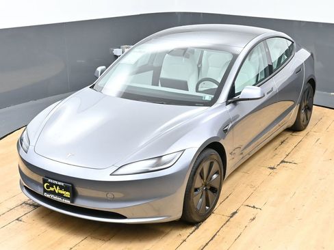 Used 2025 Tesla Model 3 Long Range RWD image 52