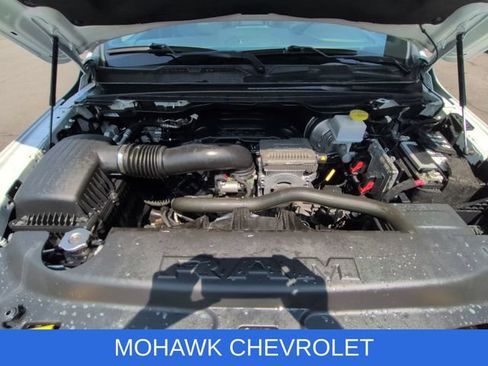 Used 2021 RAM 1500 Laramie w/ Sport Appearance Package AWD/4WD image 31