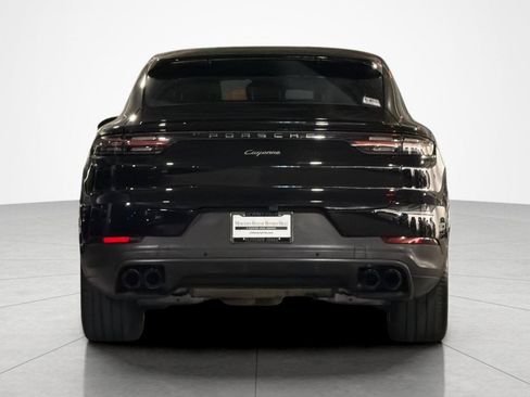 Used 2023 Porsche Cayenne Coupe AWD/4WD image 4
