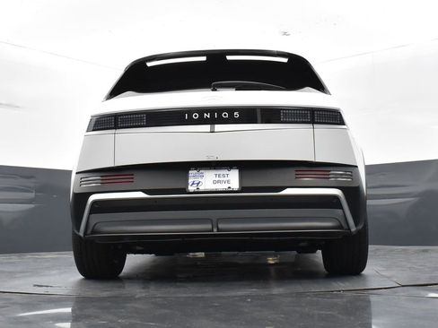 New 2025 Hyundai Ioniq 5 SEL image 35