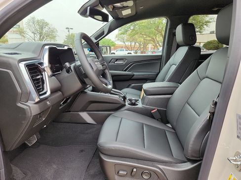 New 2026 GMC Canyon Elevation w/ Convenience Package AWD/4WD image 10