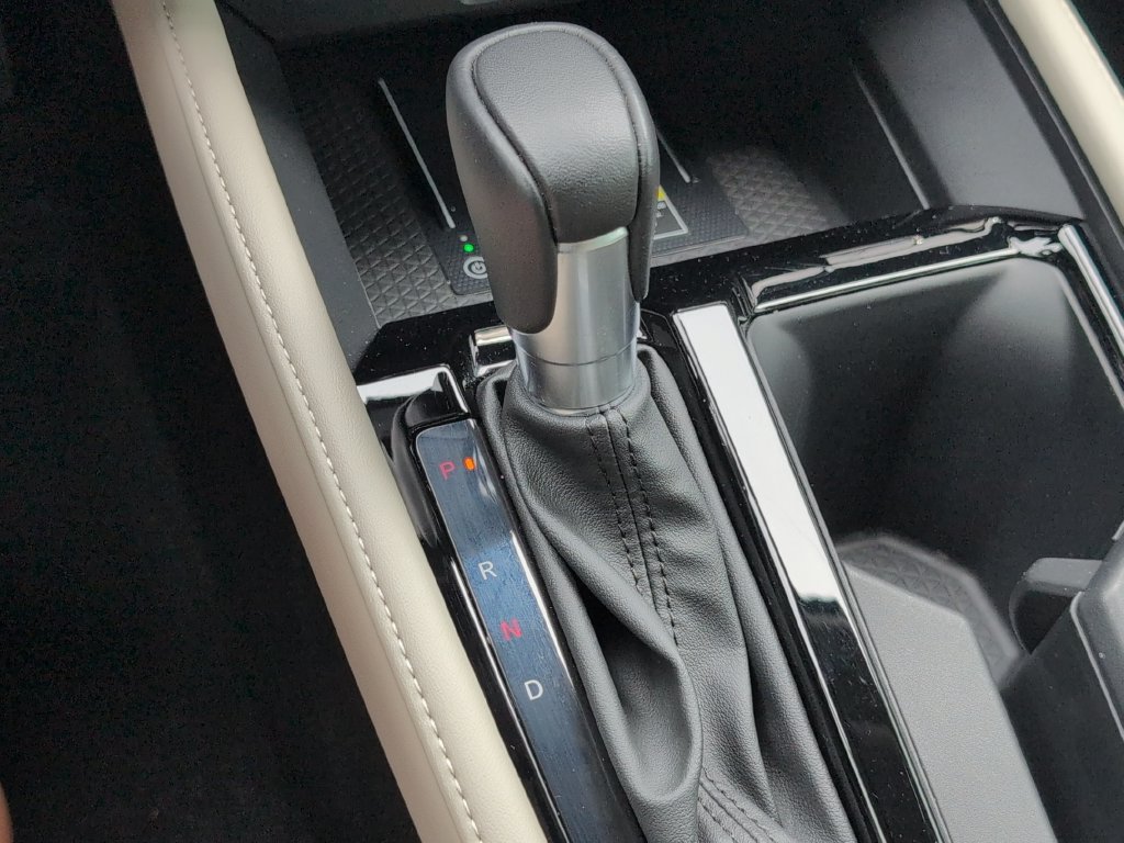 Used 2023 Honda Accord Touring image 19