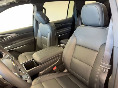 New 2026 Chevrolet Traverse LT w/ Sun and Wheel Package image 21