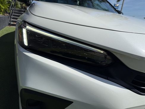 Used 2024 Honda Civic Sport image 9
