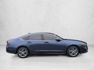 Used 2024 Honda Accord EX video 4