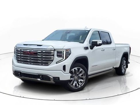 Used 2024 GMC Sierra 1500 Denali w/ Denali Reserve Package AWD/4WD image 1