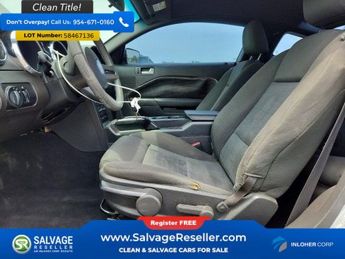 Used 2008 Ford Mustang Coupe RWD image 9
