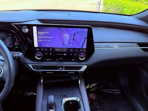 Certified 2023 Lexus RX 350 w/ Accessory Package (Z1) AWD/4WD image 28