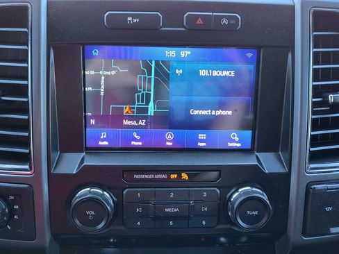 Used 2019 Ford F150 XLT w/ Equipment Group 302A Luxury AWD/4WD image 32