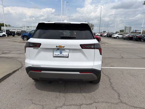 New 2026 Chevrolet Equinox LT FWD image 4