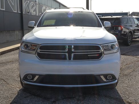Used 2019 Dodge Durango SXT AWD/4WD image 2