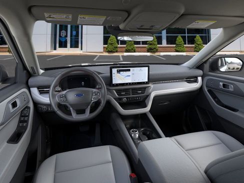 New 2026 Ford Explorer Active image 9
