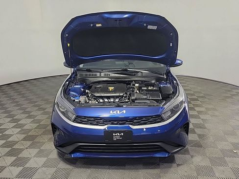 Used 2022 Kia Forte LXS w/ LXS Technology Package FWD image 14