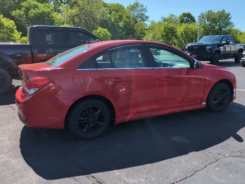 Used 2014 Chevrolet Cruze LT w/ RS Package FWD image 3