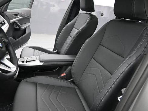 New 2026 BMW X1 xDrive28i w/ Technology Package AWD/4WD image 19