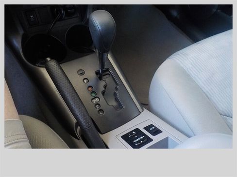 Used 2009 Toyota RAV4 4WD image 26