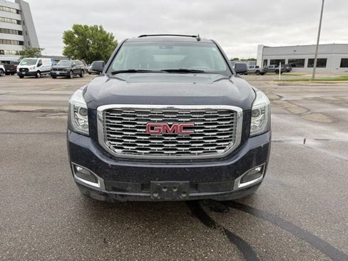 Used 2019 GMC Yukon XL Denali w/ Open Road Package AWD/4WD image 6