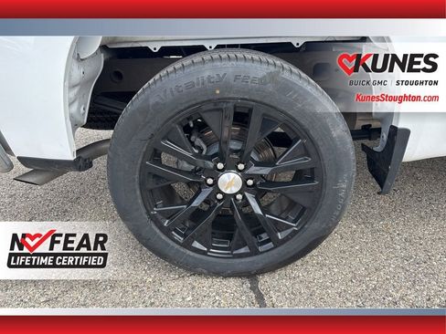 Used 2025 Chevrolet Silverado 1500 LT w/ Work Truck Package AWD/4WD image 14