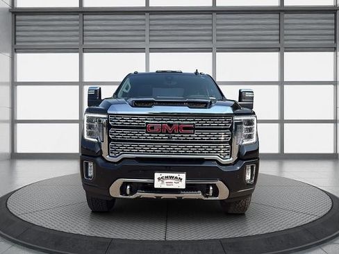 Used 2022 GMC Sierra 3500 Denali w/ Denali Ultimate Package AWD/4WD image 9