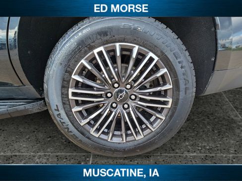 Used 2023 Chevrolet Tahoe LT image 10