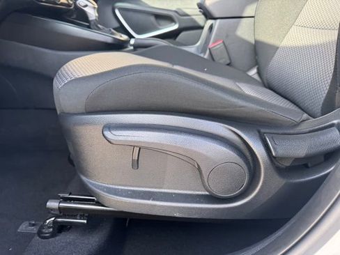 Certified 2025 Kia Soul LX w/ LX Technology Package image 14