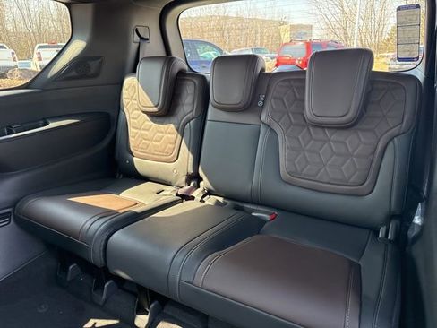 New 2026 Nissan Armada Platinum AWD/4WD image 14