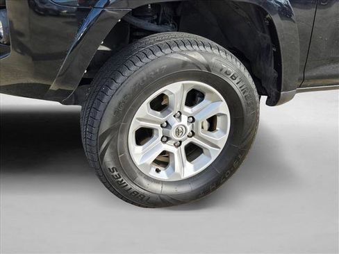 Used 2023 Toyota 4Runner SR5 image 20