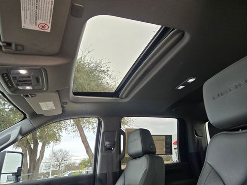 Certified 2023 GMC Sierra 2500 Denali w/ Denali Ultimate Package image 14