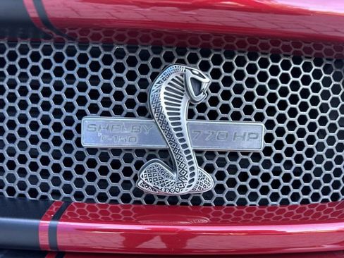 Used 2020 Ford F150 Lariat w/ Equipment Group 502A Luxury AWD/4WD image 10