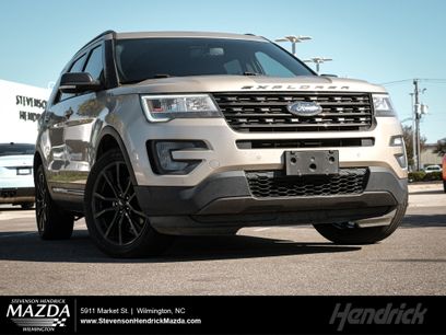 Used 2017 Ford Explorer XLT w/ Equipment Group 202A