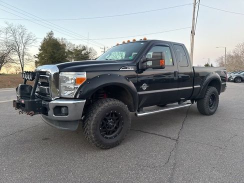 Used 2015 Ford F350 XLT w/ XLT Value Package image 7