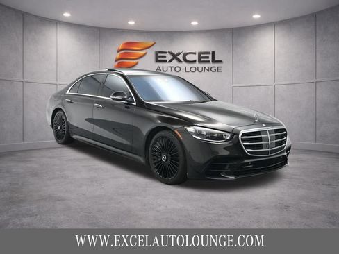 Used 2021 Mercedes-Benz S 580 4MATIC Sedan w/ AMG Line image 11