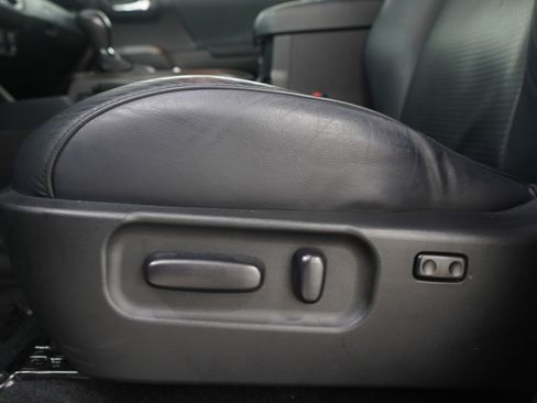 Used 2023 Toyota Tacoma TRD Off-Road w/ TRD Premium Off Road Package image 24