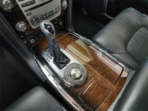 Used 2019 INFINITI QX80 Luxe w/ 22" Wheel Package image 17