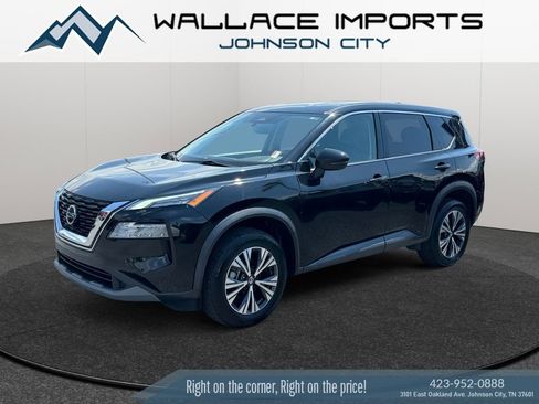 Used 2021 Nissan Rogue SV FWD image 2