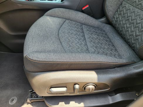 Used 2022 Chevrolet Equinox LT FWD image 20