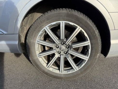 Used 2019 Audi Q7 3.0T Prestige w/ Prestige Package image 15